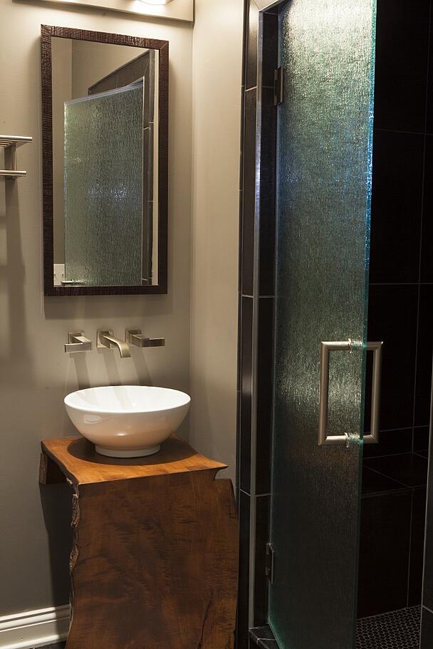 Patti-Johnson-steam-bath-design-sink_(683x1024)