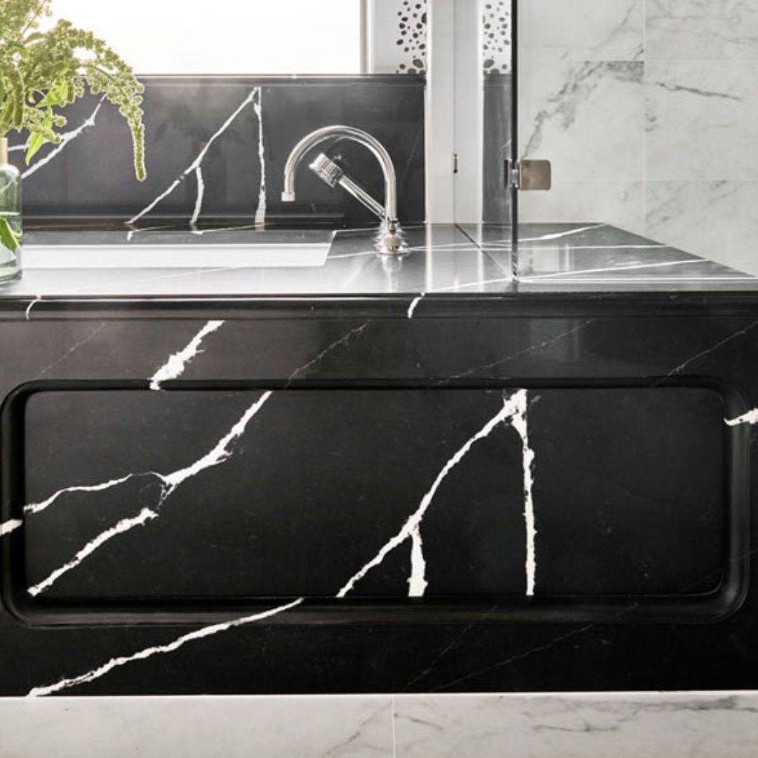 HOW A DESIGNER BUILDS WELLNESS INTO THE BATHROOM