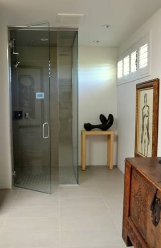 Beautiful home steam shower